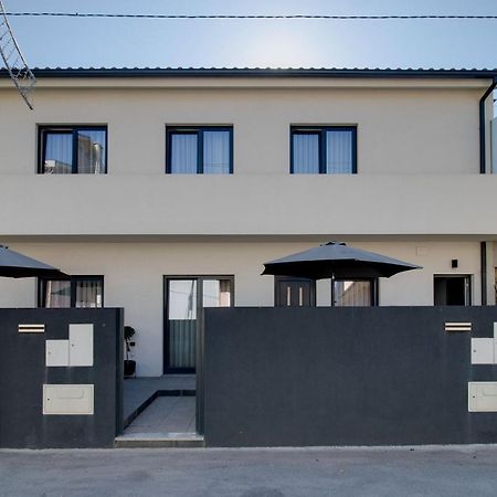 Rua Da Praia 波瓦－迪瓦尔津 外观 照片